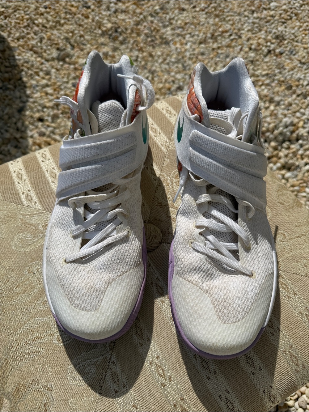 Nike Kyrie 2 Easter basketball sneaker